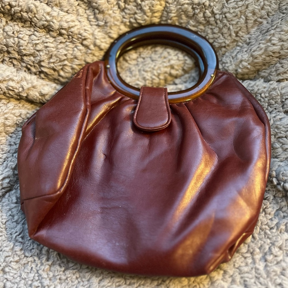 Ande’ Lucite Bag Handles Burgundy